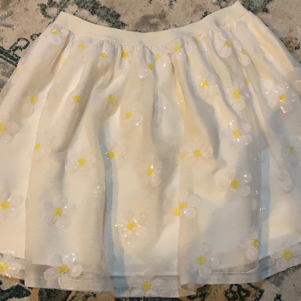 Cute skirt!
